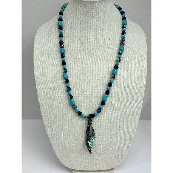 Necklace with Druzy Stone - Picture 7 of 8